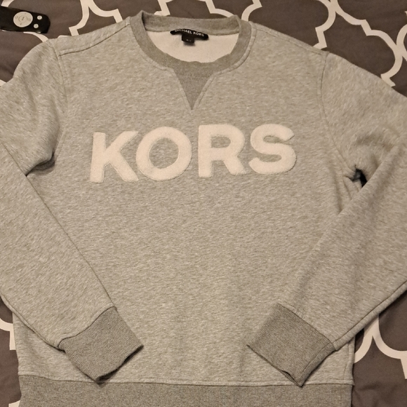 Michael Kors Tops - Michael Kors Light Gray Crewneck Sweater Unisex